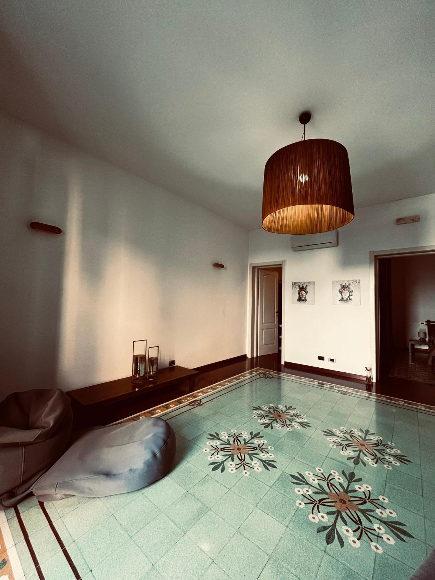 Sicilia Vacation Rooms Trapani Exterior photo